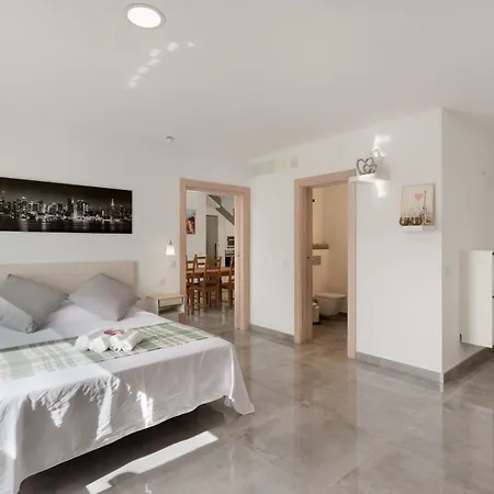 Modern Loft Palmas Views 2 *